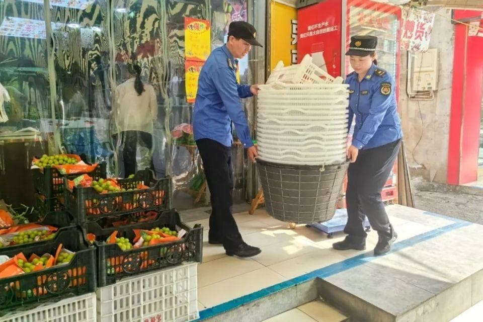 市城管局：践行“721”工作法 让城市管理有力度更有温度