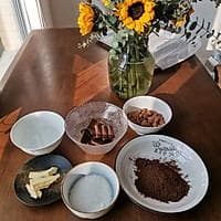过年零食巧克力脆皮巴旦木—情人节礼物