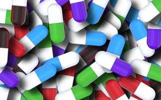 深度解析炎琥宁注射液：从临床应用到不良反应的全面探讨