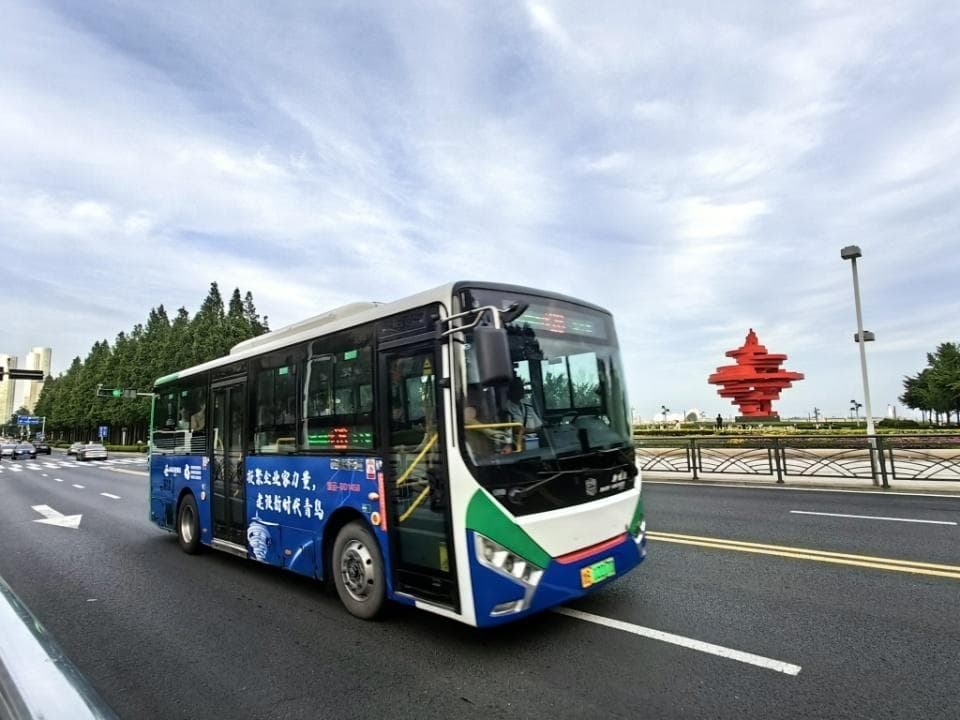 青岛26路公交解锁出游新体验，一站式畅游滨海美景！