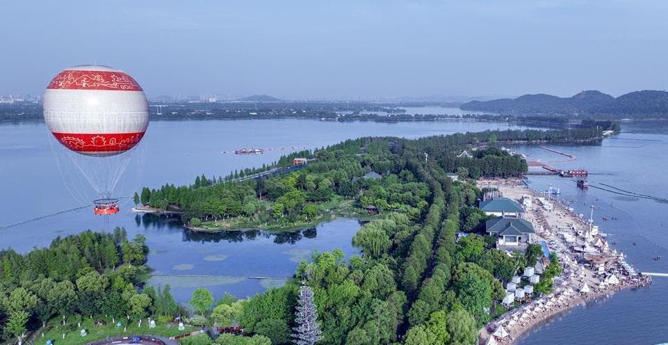 武汉东湖生态旅游风景区开启夏游模式