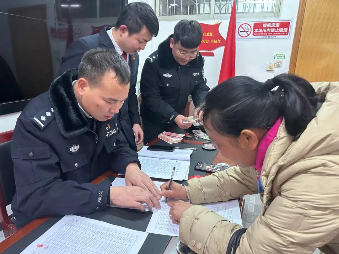 老板因欠农民工工资差点被判刑！透视403名农民工被欠薪的背后