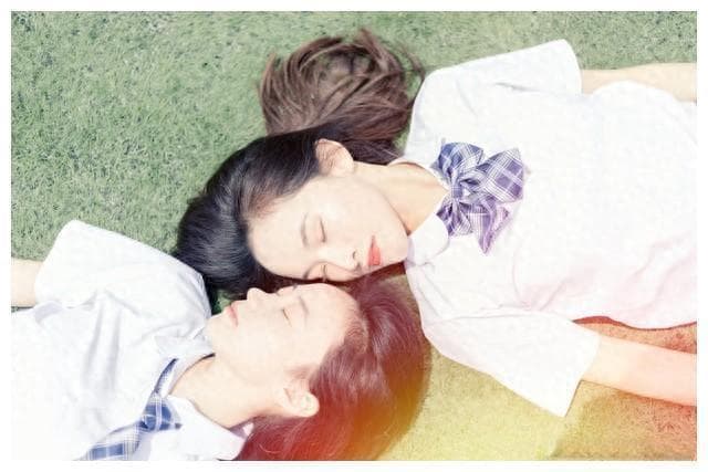 从星辰到氧气：十句打动人心的高级情话