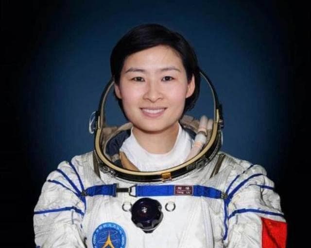 女航天员刘洋返回地球后网传死亡消息，真相究竟如何？