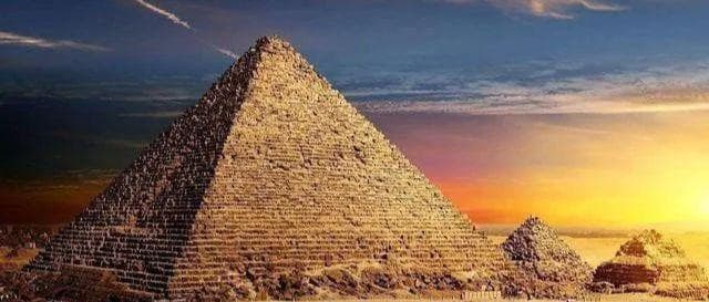 金字塔究竟是谁建造的？科学家发现当初的设计手稿