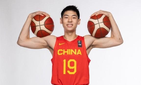 崔永熙与篮网签下双向合同，双向合同究竟是什么意思