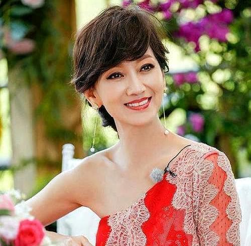 赵雅芝：从空姐到传奇女神的演艺人生