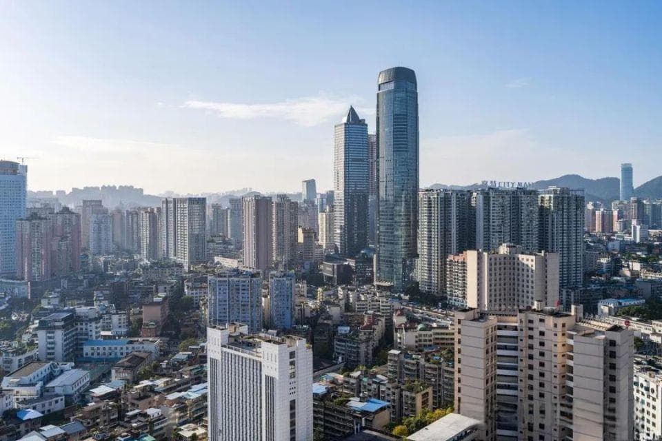 贵阳市区精华游：青岩古镇、甲秀楼等5处必打卡景点