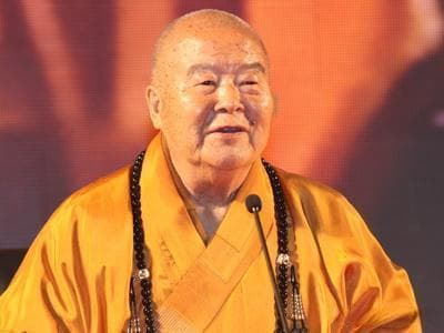佛教僧侣称谓背后：从“和尚”到“喇嘛”的修行世界