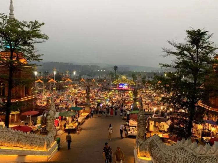 西双版纳成“候鸟老人”新宠，外地旅客撑起景洪楼市，五十万元买套房住半年收租半年