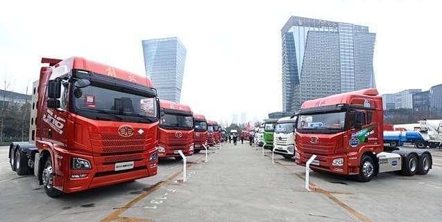 国产还是进口？货车选购全攻略