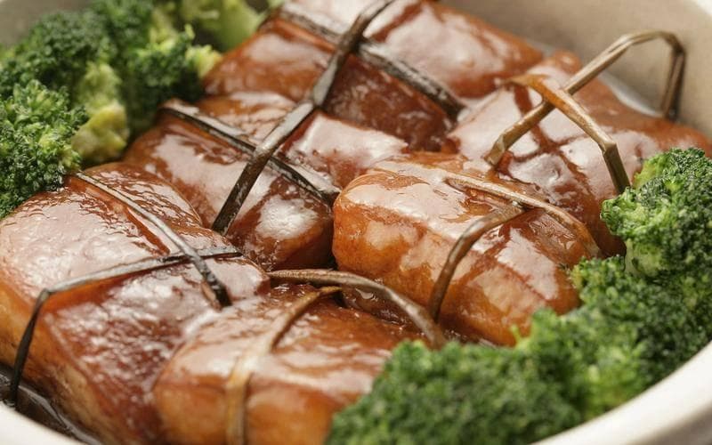 美食欣赏的艺术：如何像鉴赏家一样品味每一口佳肴！