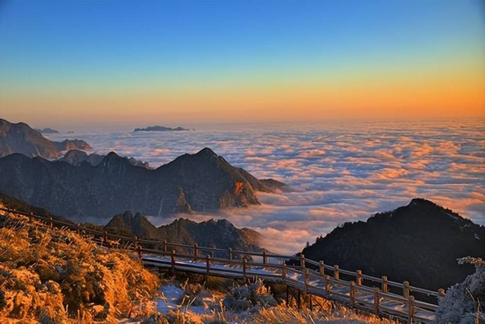 神农架旅游超全攻略：探秘华中屋脊，邂逅自然与神秘的完美融合