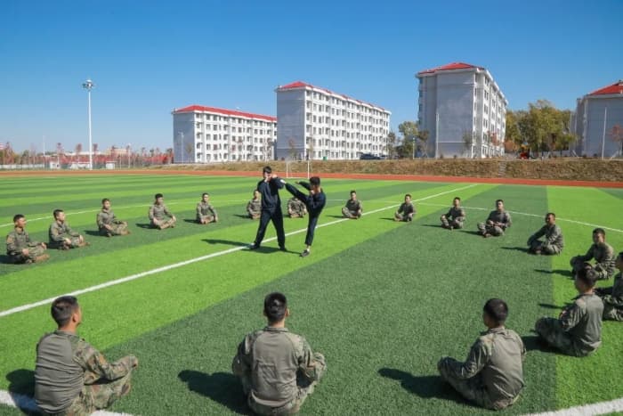 练！格斗基础训练锤炼官兵血性