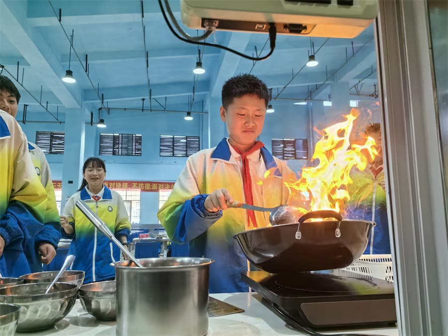何以劳动教育