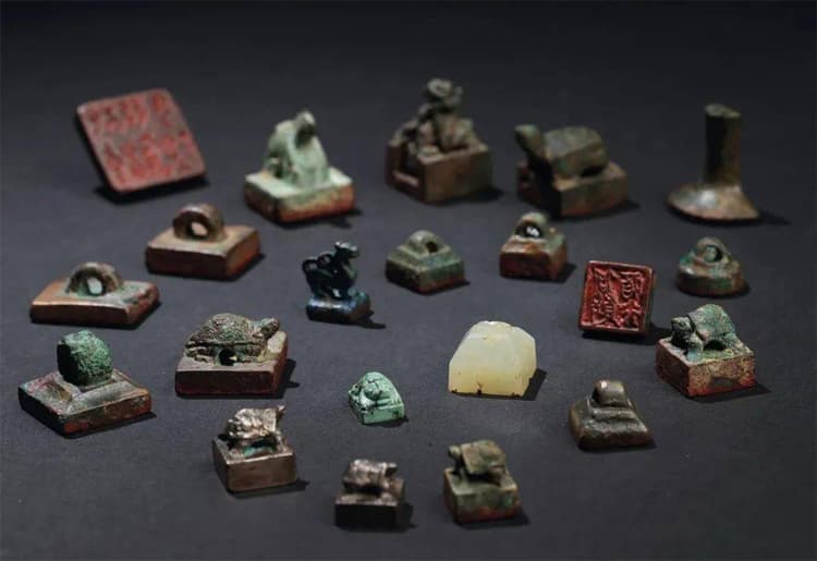 古代“玺”、“印”、“章”的区别
