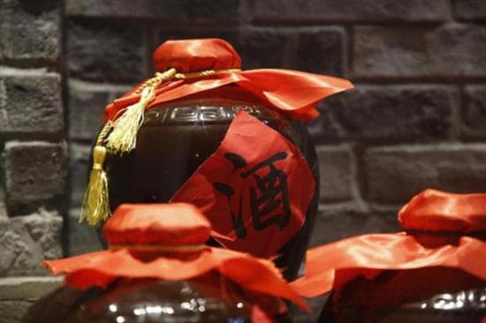 古代喝酒文化：古人喝酒玩儿什么？
