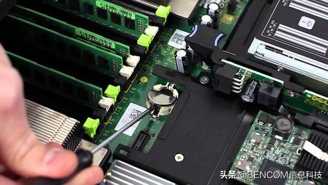 笔记本电脑主板电池_原来主板上的电池是这样用的，几种清除CMOS的简便方法...