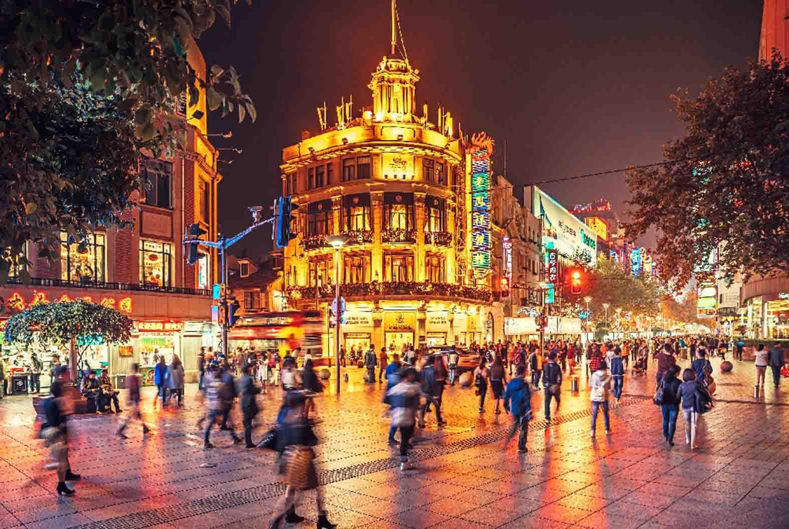 上海发布新一轮南京路步行街规划：补缺、焕新、吸引三管齐下
