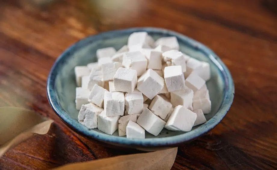 大众健康丨浅说三味一源：白茯苓、茯神、茯苓皮