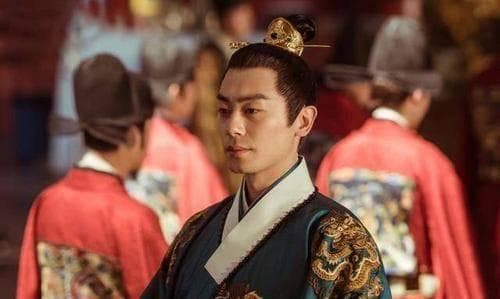 明宣宗朱瞻基可谓是一代明君，但为何把自己的叔叔给烤了？