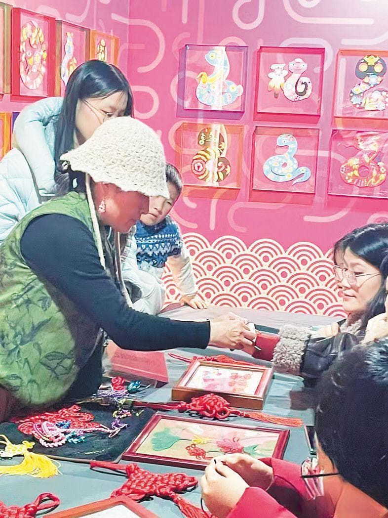 在长沙乐享“非遗”中国年