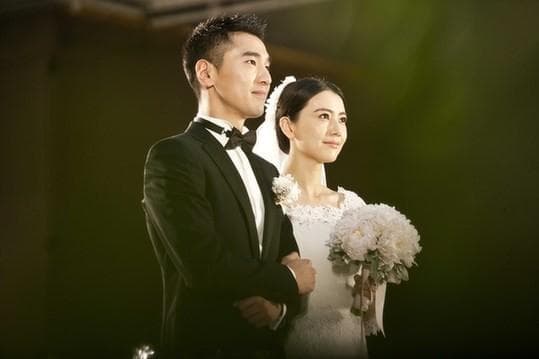 从《搜索》到婚姻：高圆圆与赵又廷的甜蜜十年