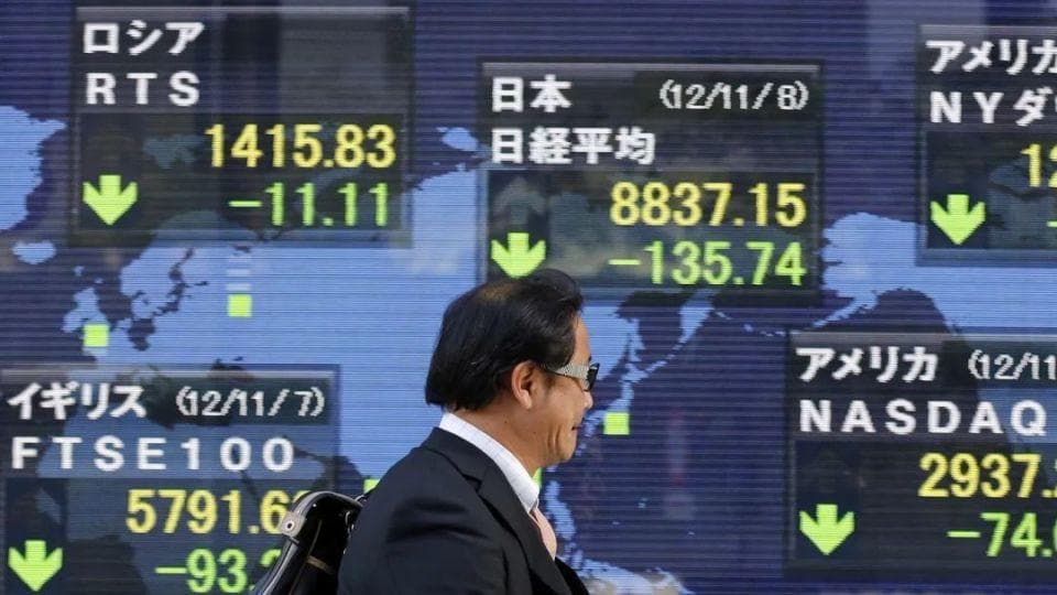 “一躺就是三十年”，日本家庭到底是怎么扛过来的？