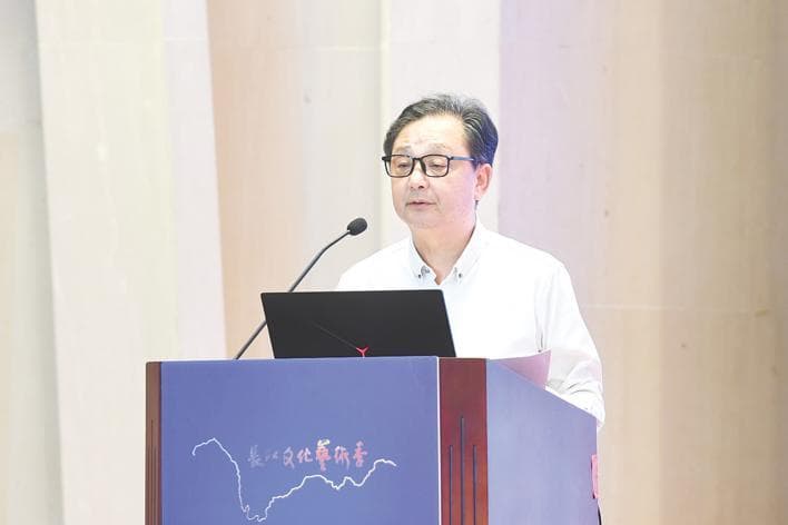 把长江文化保护好、传承好、弘扬好
