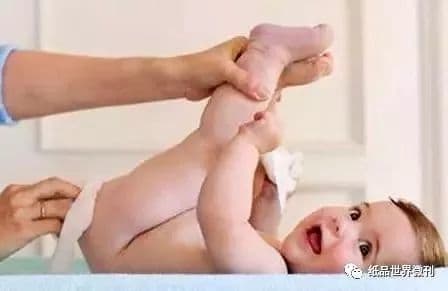 宝宝红屁屁不能怪纸尿裤，这样正确护理和预防红屁屁