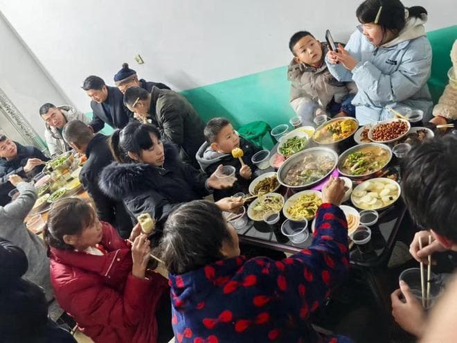煮汤圆，冷水下锅还是开水下锅？总有人做错，难怪汤圆粘锅又露馅