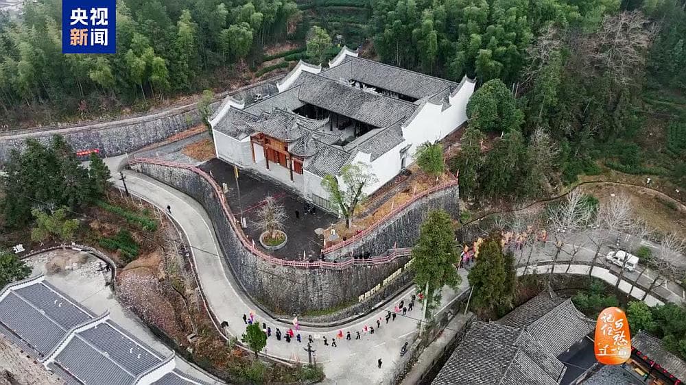 景宁蓝氏：山哈勇者 敬业传家
