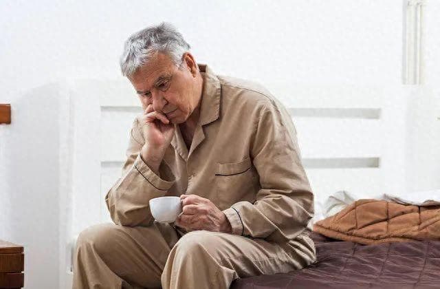 老年抑郁症怎么办？这6种老年抑郁症的特征及治疗方法需知