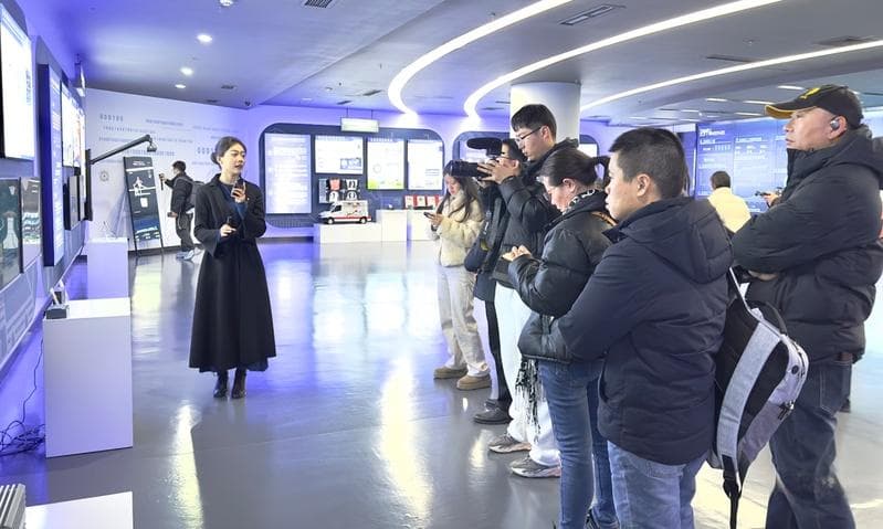 聚焦成都高新区 看产业发展新动能