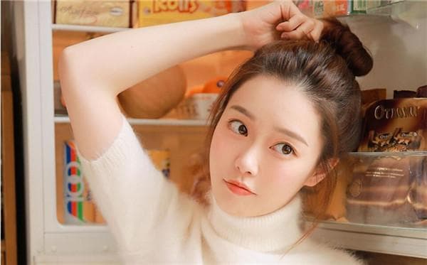 约会怎么找话题：轻松打开话匣子的秘密武器