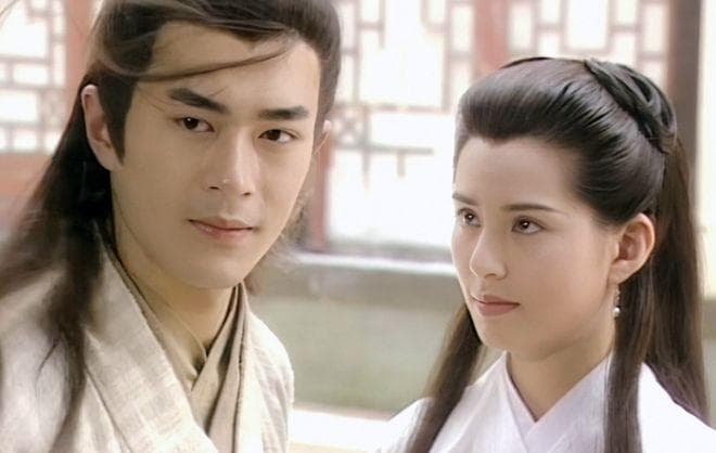杨过心中的挚爱到底是谁？金庸两次改书，证明他爱的不是小龙女