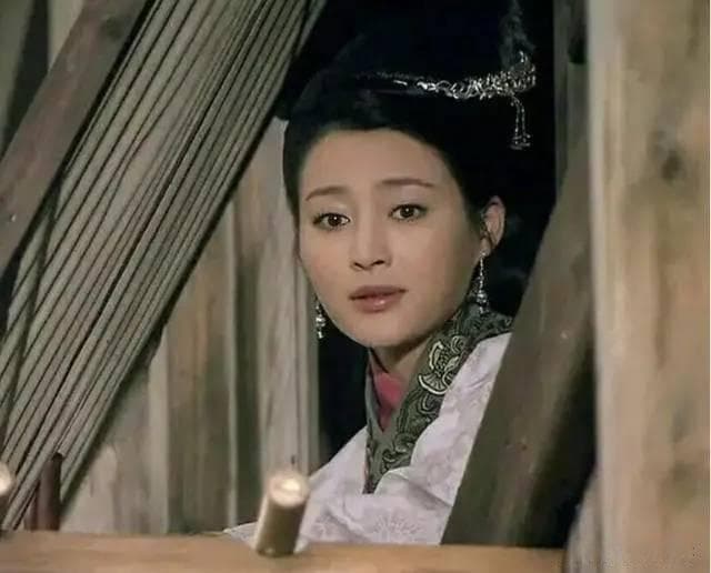 8位扮演过潘金莲的女演员，个个风情万种，你觉得谁演得最有韵味