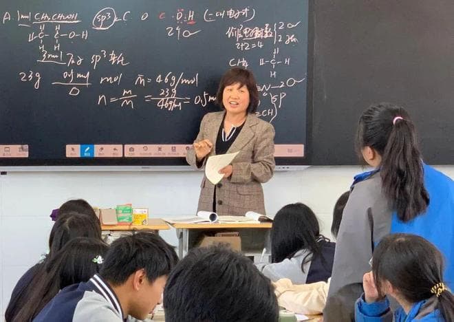 双休背景下，deepseek给农村高中生的建议