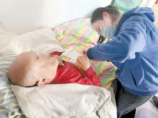 专业照护进家庭：北京试点“照护管理师”破解养老难题