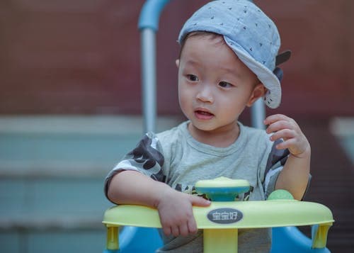属龙罗姓五行喜火和土的名字强壮的