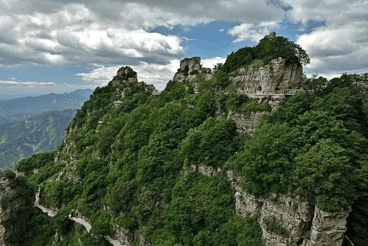 白石山 (涞源)