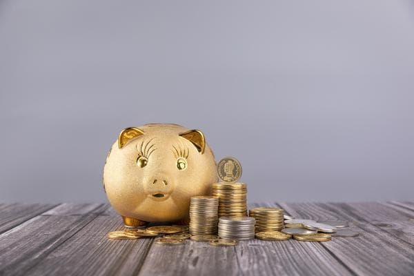 从企业风险控制视角解析油价波动对企业经营的影响及应对策略