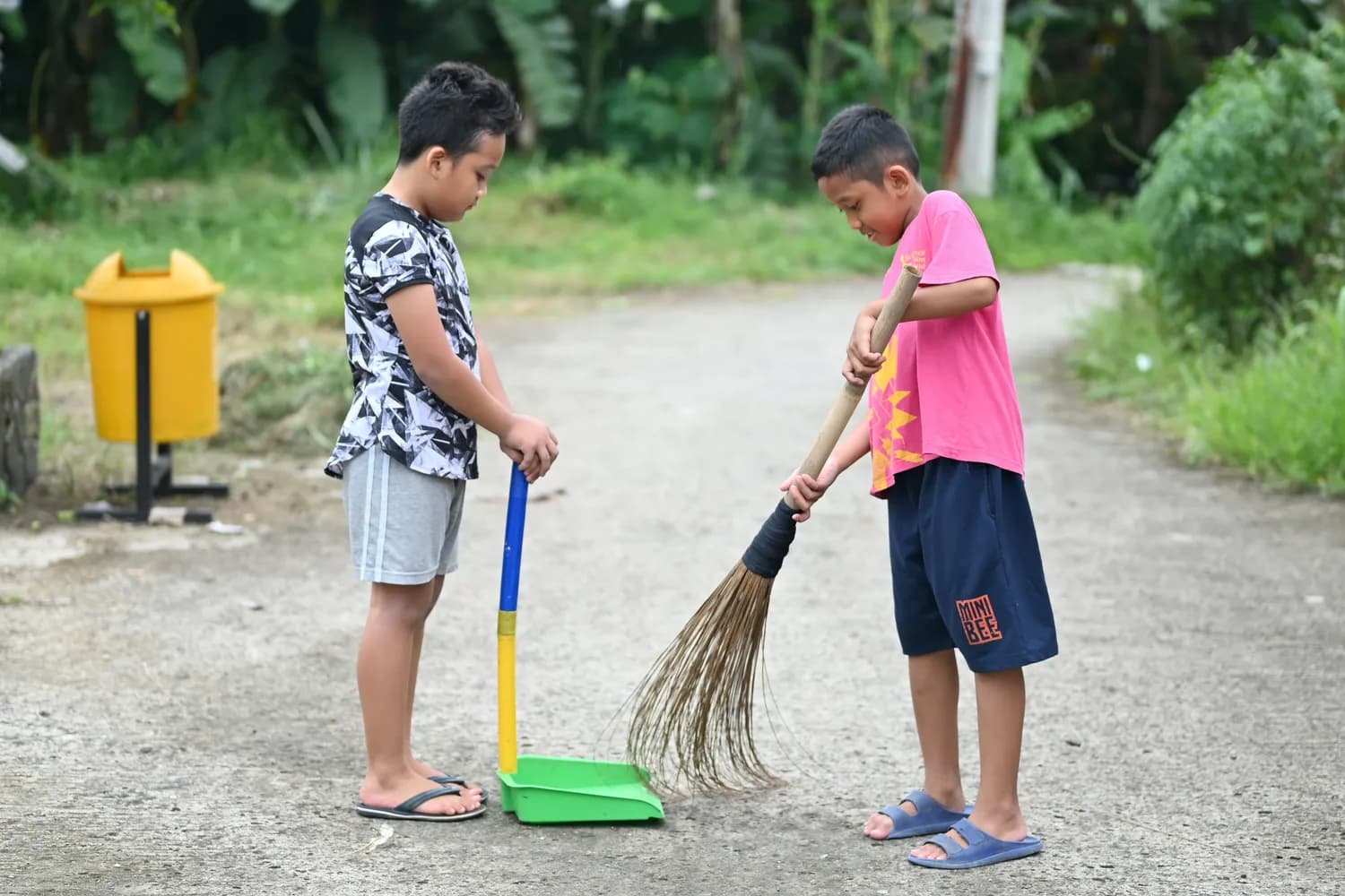 五一亲子游：幼儿园趣味劳动大挑战！