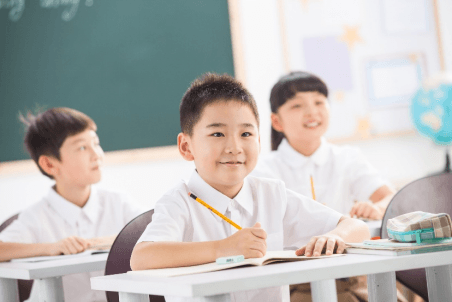 以棋启智：将棋类游戏融入教育，培养战略思维