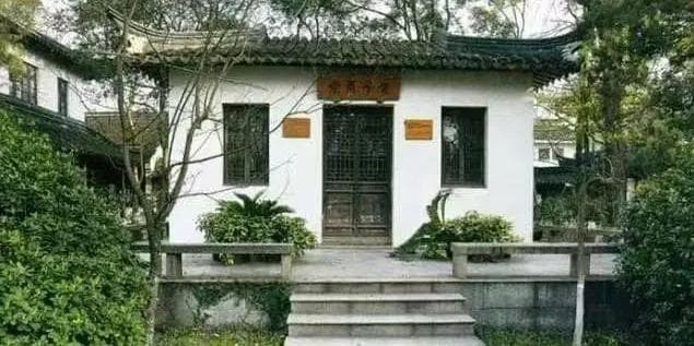 阳宅风水下罗盘位置及坐向测定方法详解