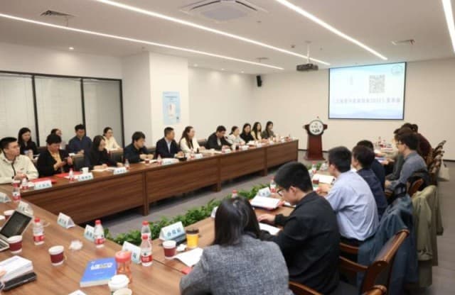 上海发布青年发展报告，聚焦就业、生育、心理健康等