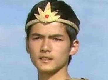 西游记中李靖手中的宝塔是干什么用的？为了震慑哪吒吗？