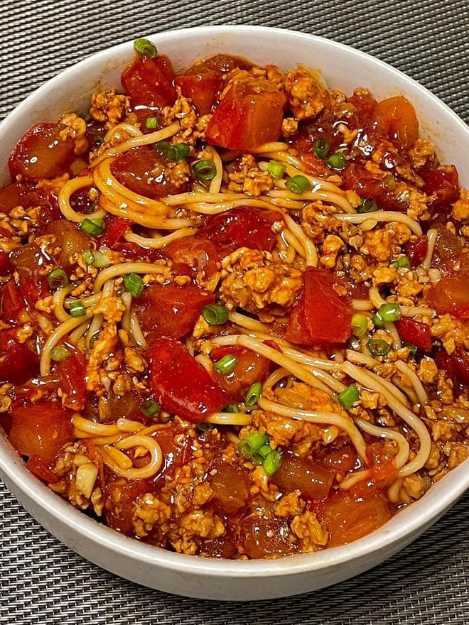 完美番茄肉酱面制作技巧，浓郁酱汁让人食欲大开