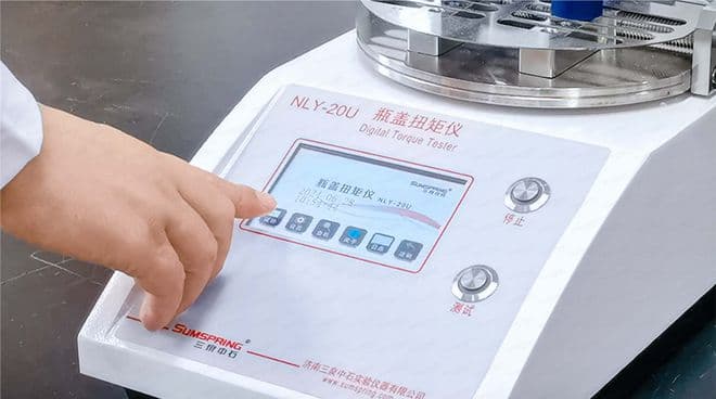 水杯盖扭开力检测仪的应用与原理