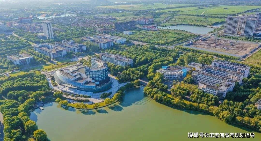 “四华”大学：被校名“坑了”，实力不容小觑！